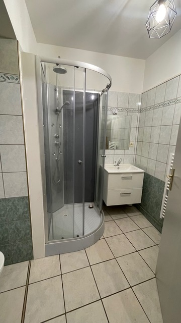 Photo Appartement Saint Maixent L Ecole 2 pièce(s) 50 m2 image 4/5