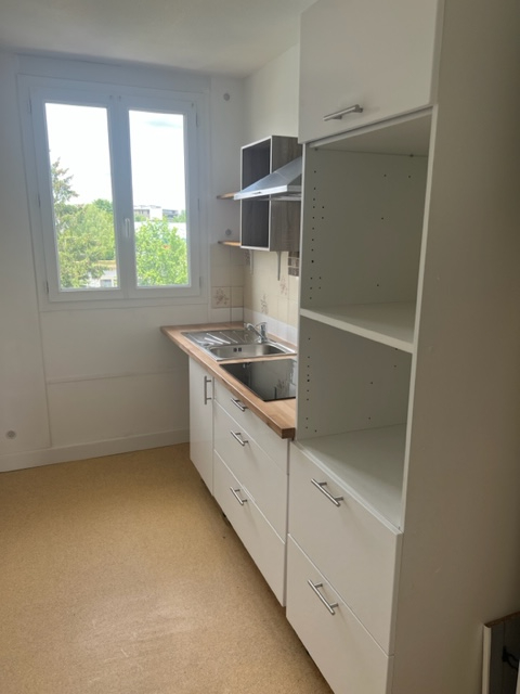 Appartement Saint Maixent L Ecole 3 pièce(s) 68 m2