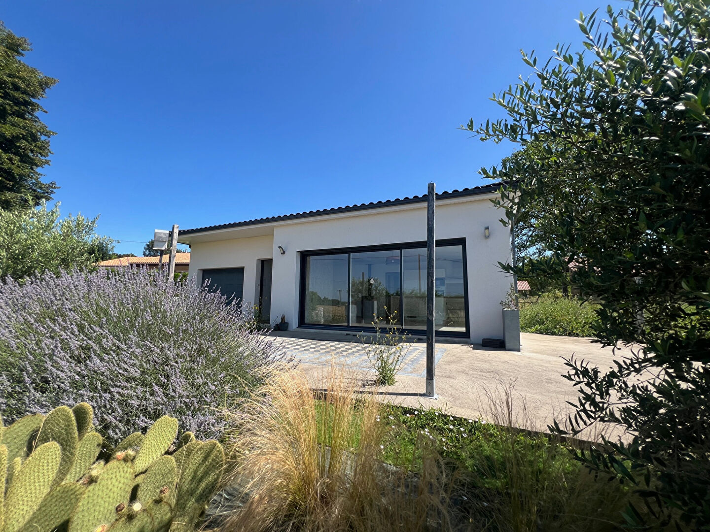 Pavillon 5 pièce(s) 104 m2