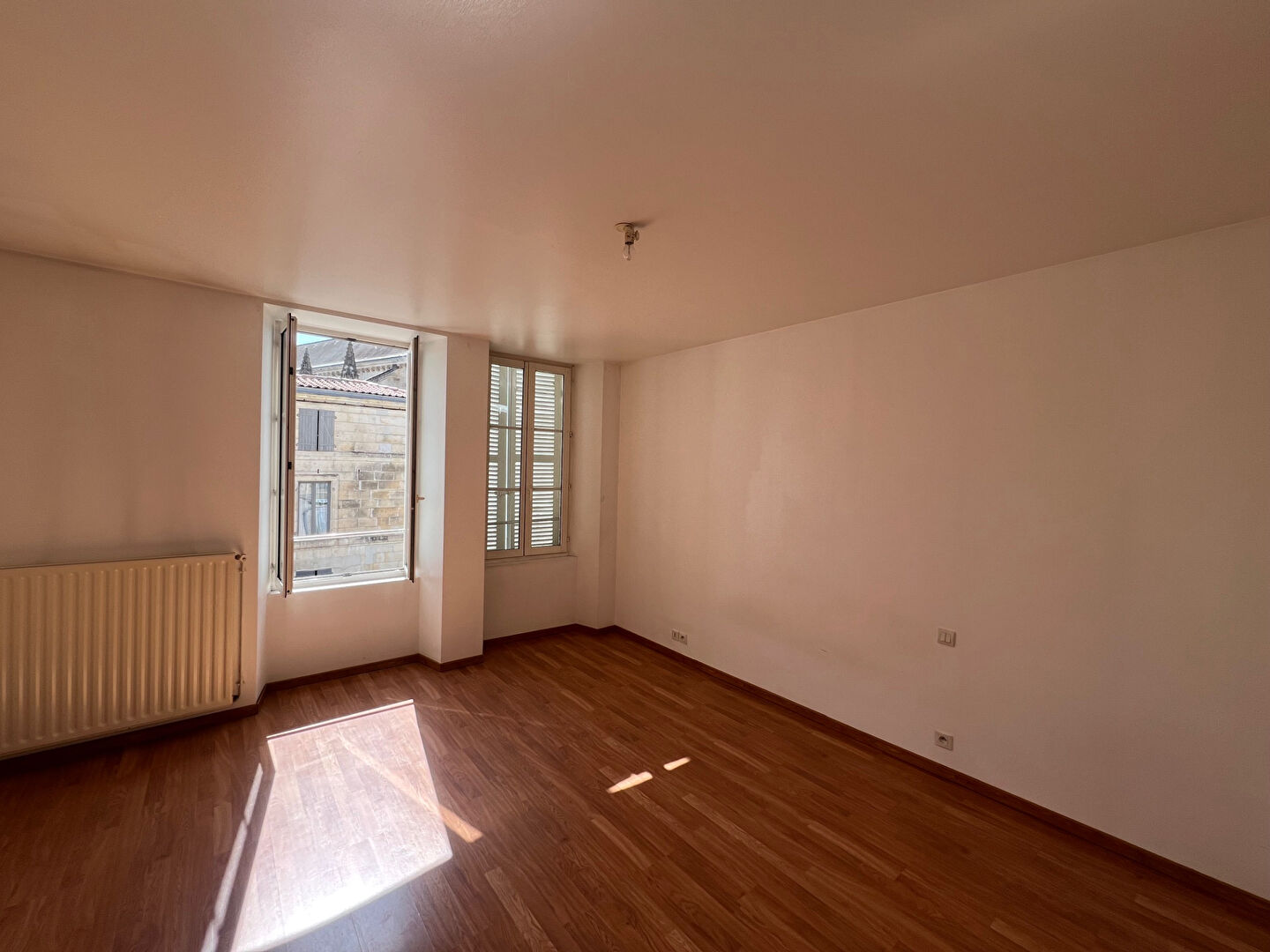 Photo Appartement  3 pièce(s) 52 m2 image 3/5