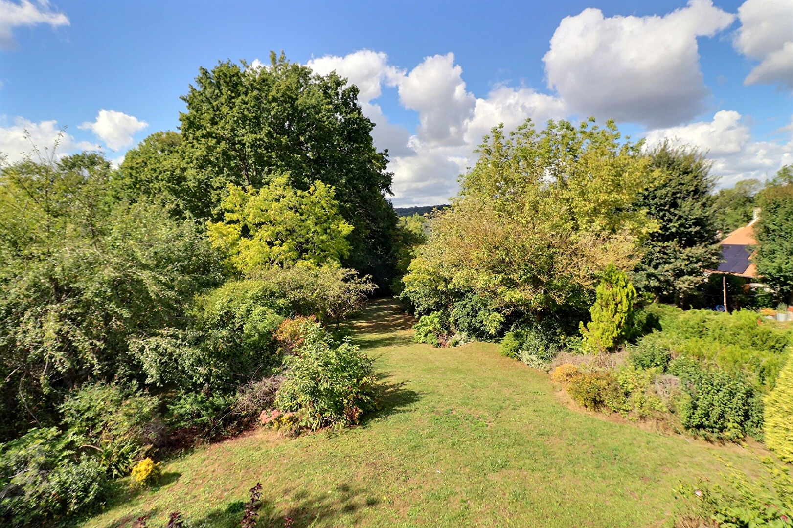 Photo ETANG LA VILLE - Maison 192m² environ sur terrain de plus de 1500m² image 2/2