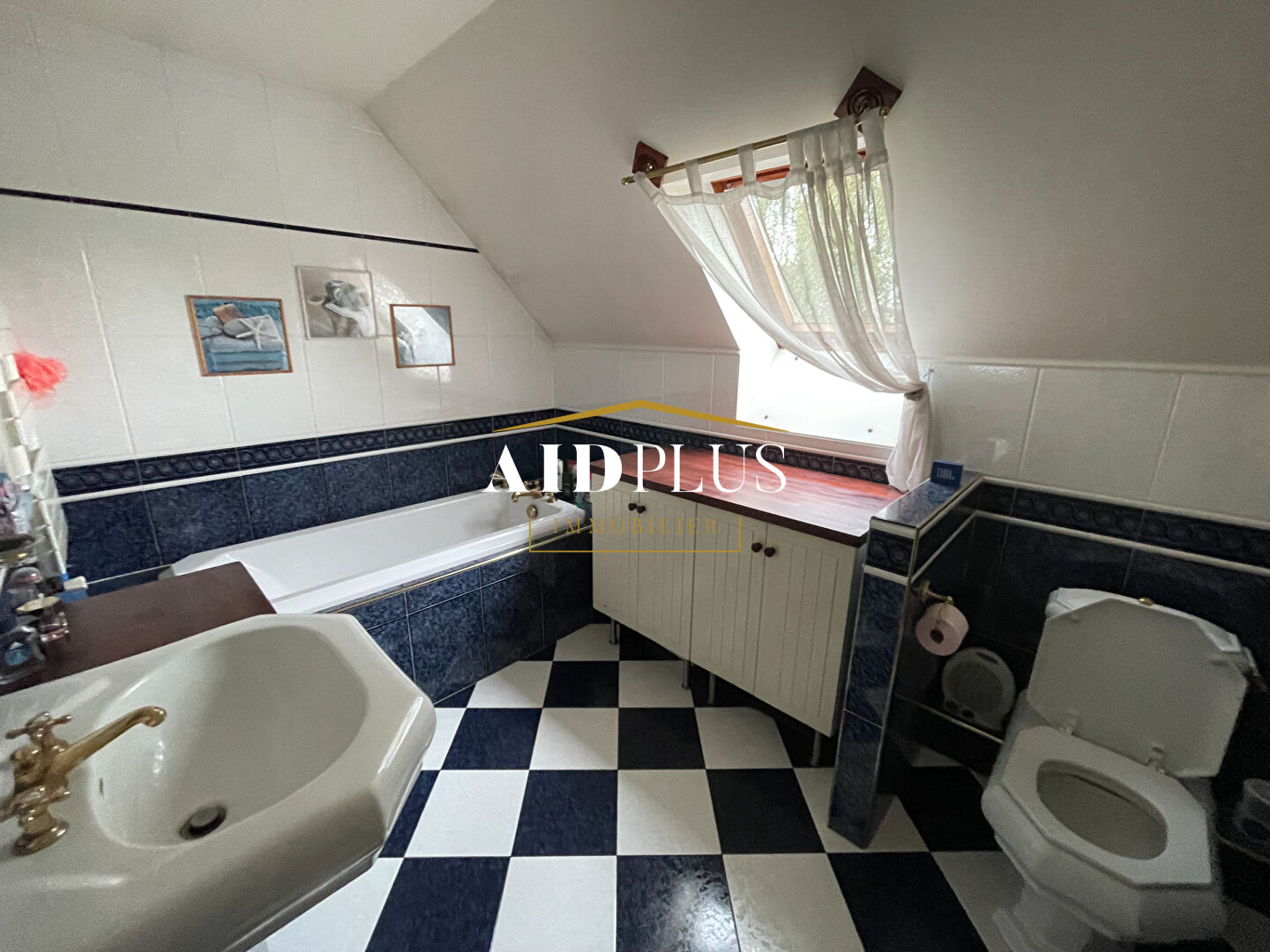 Photo SAINT PRIX image 6/6