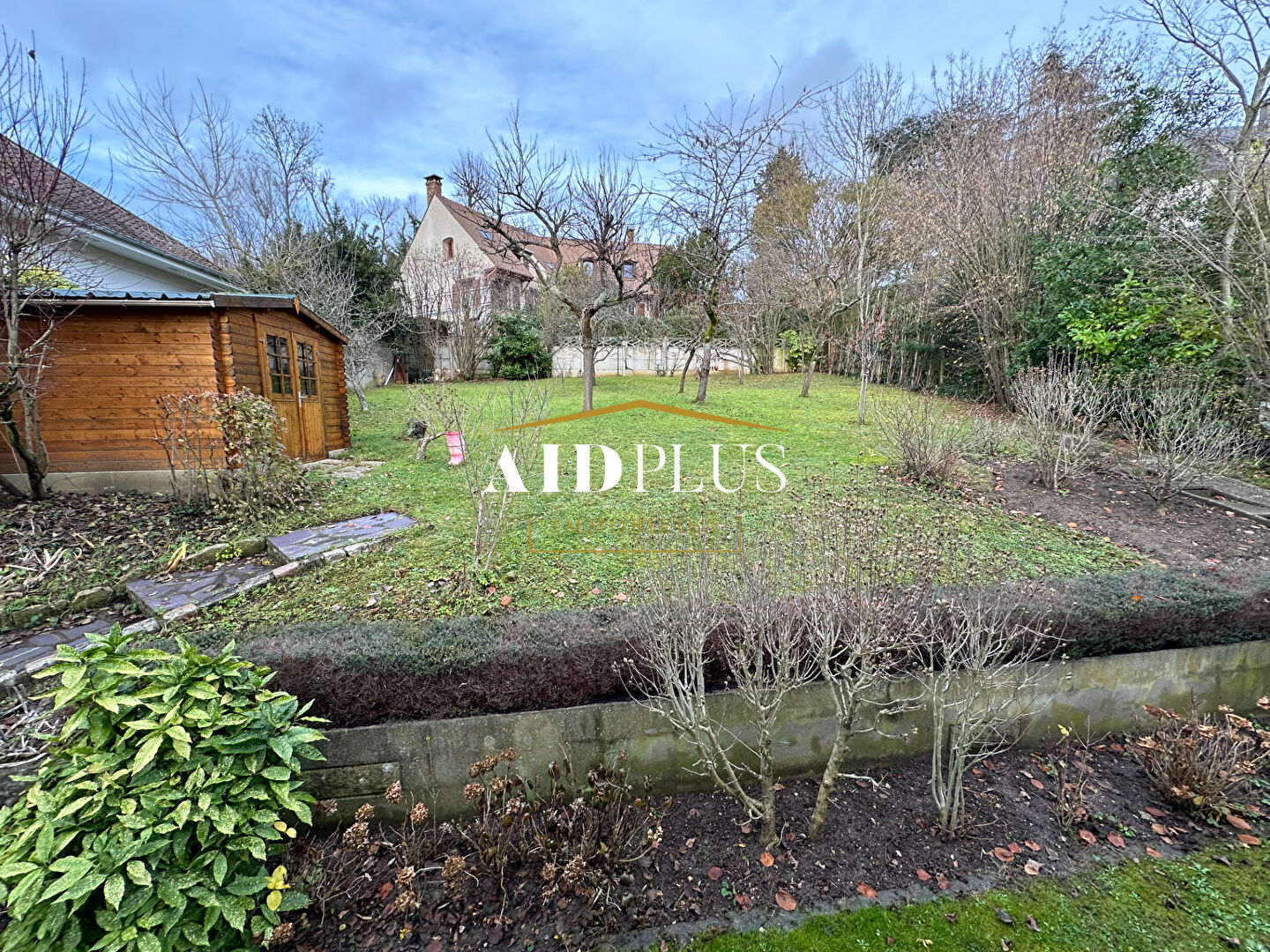 Agence immobilière de AID PLUS IMMO Saint-Leu-La-Forêt - AID PLUS IMMO