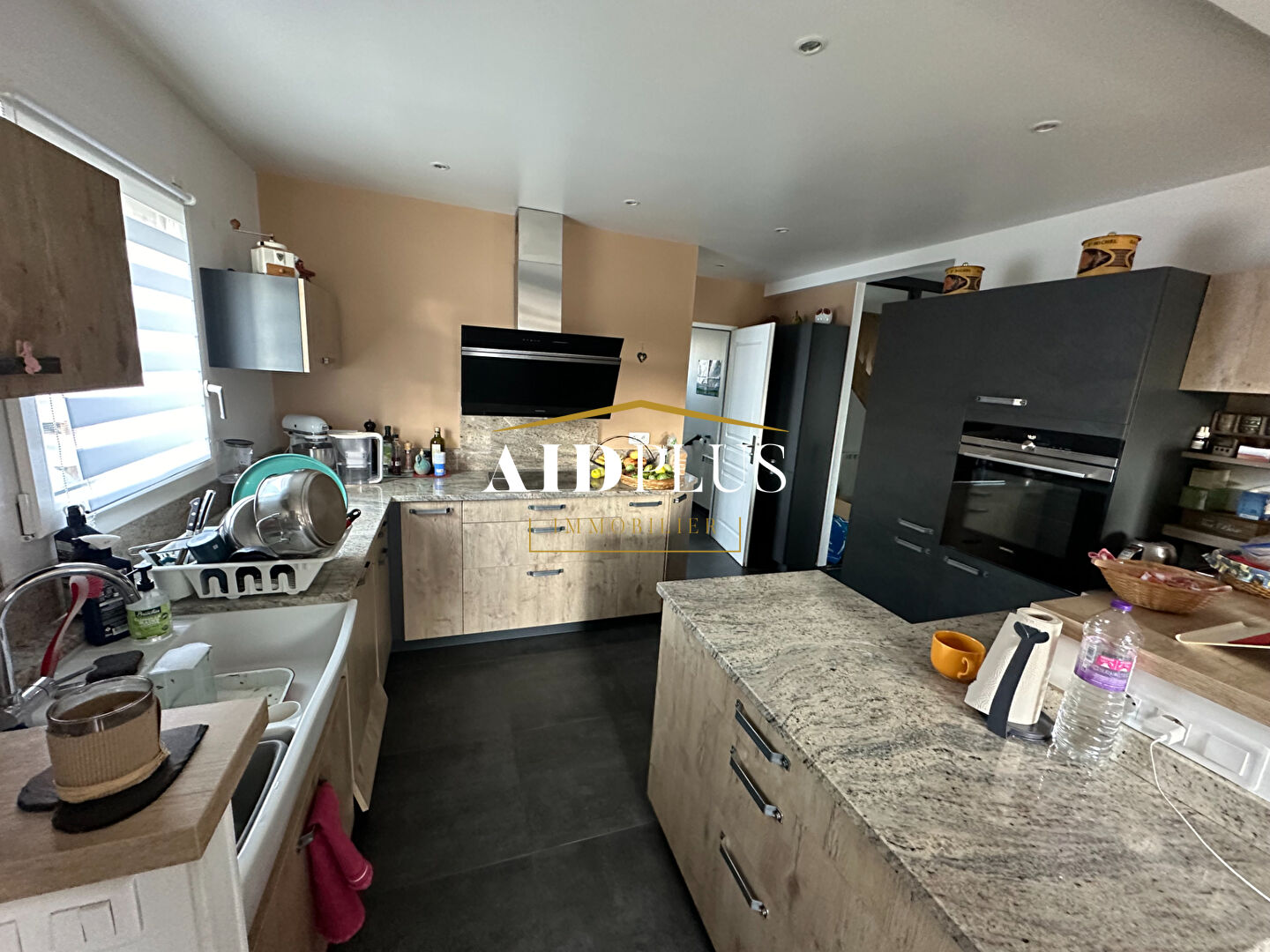 Photo SAINT PRIX - Mi-côteaux image 6/6