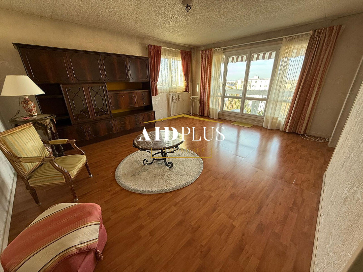 Taverny , résidence les 4 saisons