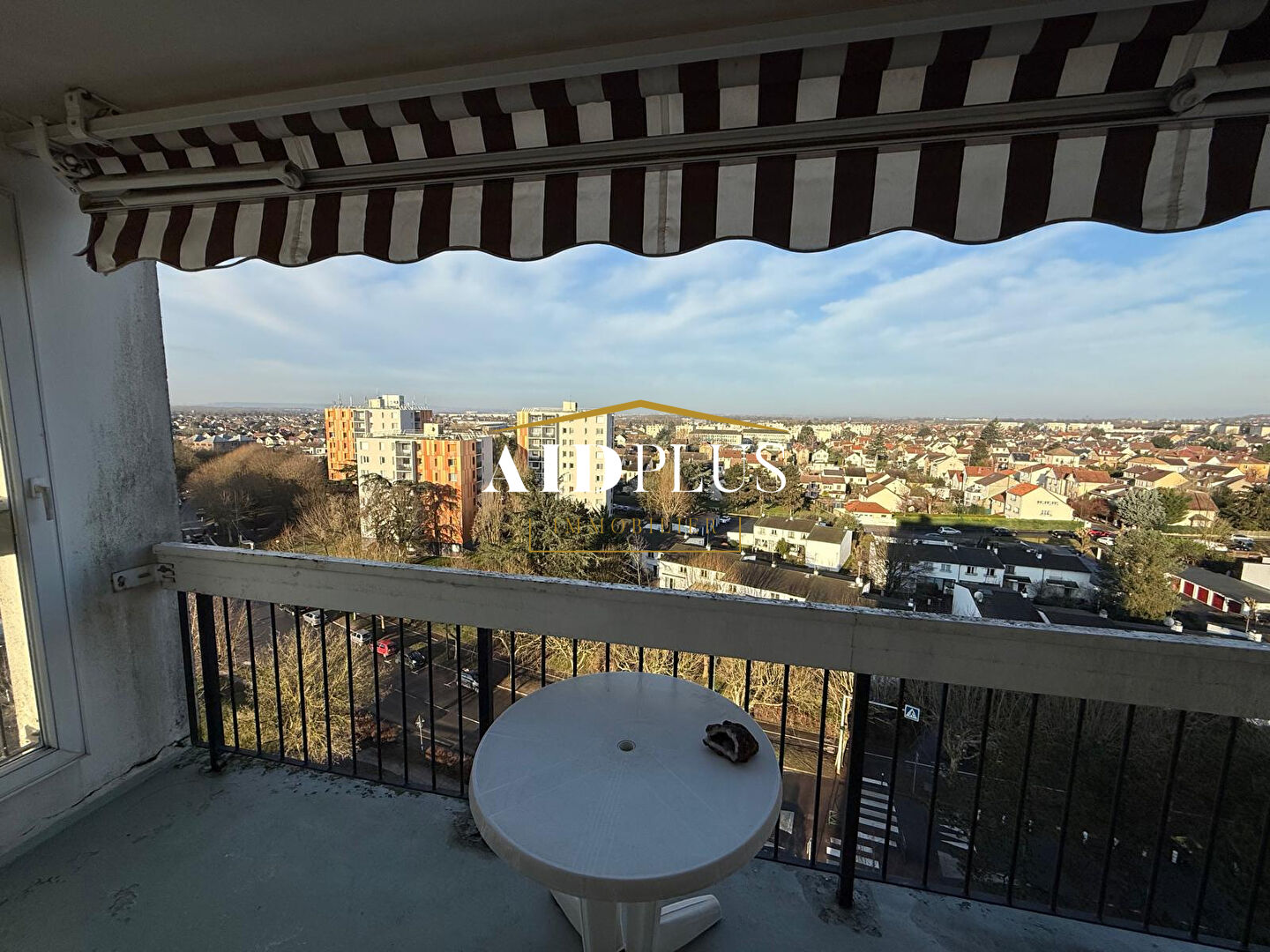 Photo Taverny , résidence les 4 saisons image 4/6