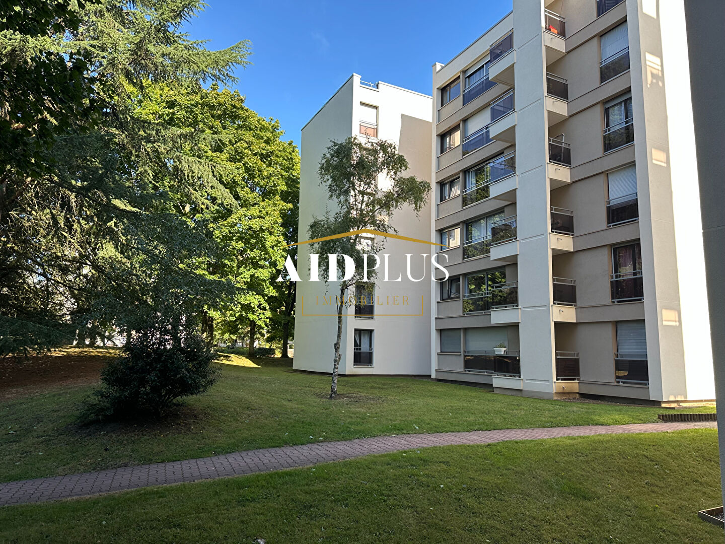 Photo Appartement Saint Leu La Foret image 1/6