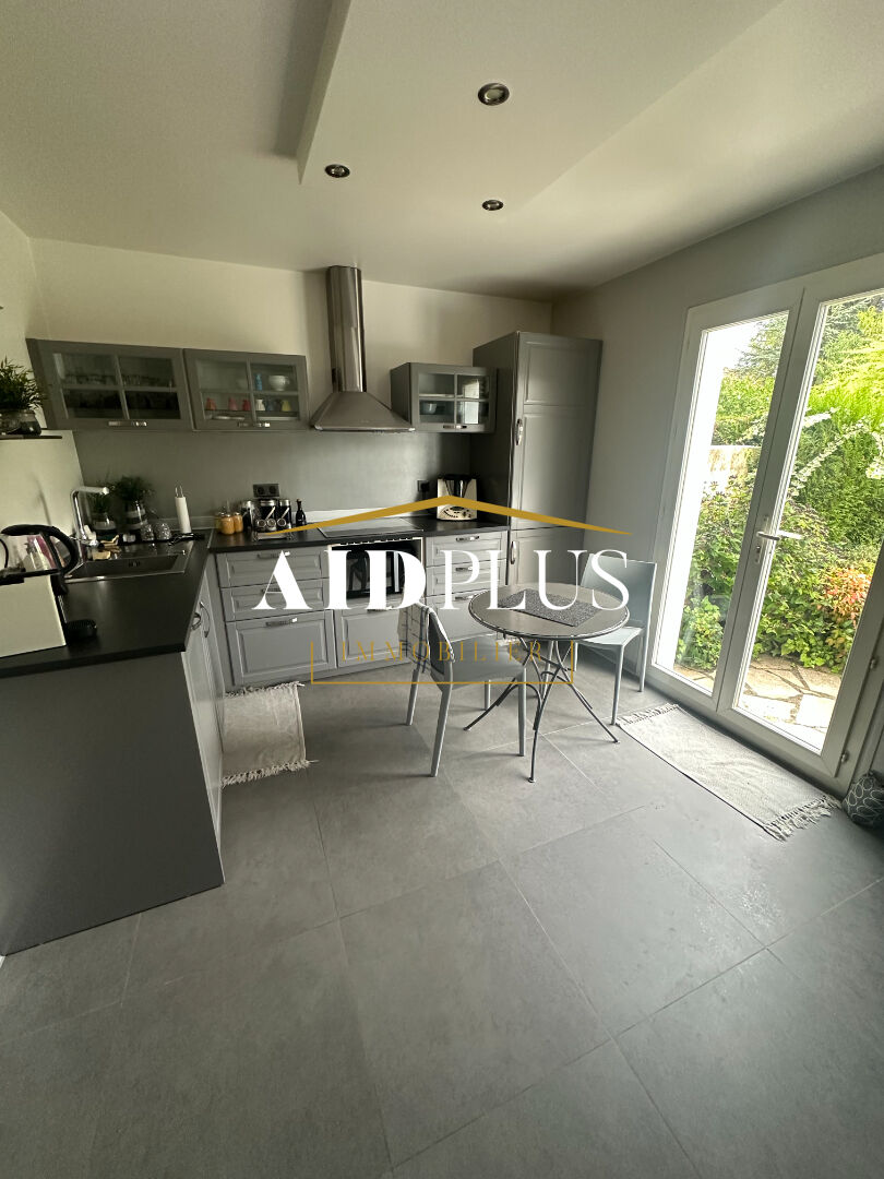 Photo Maison Saint Leu 5 pièce(s) 100 m2 image 3/6