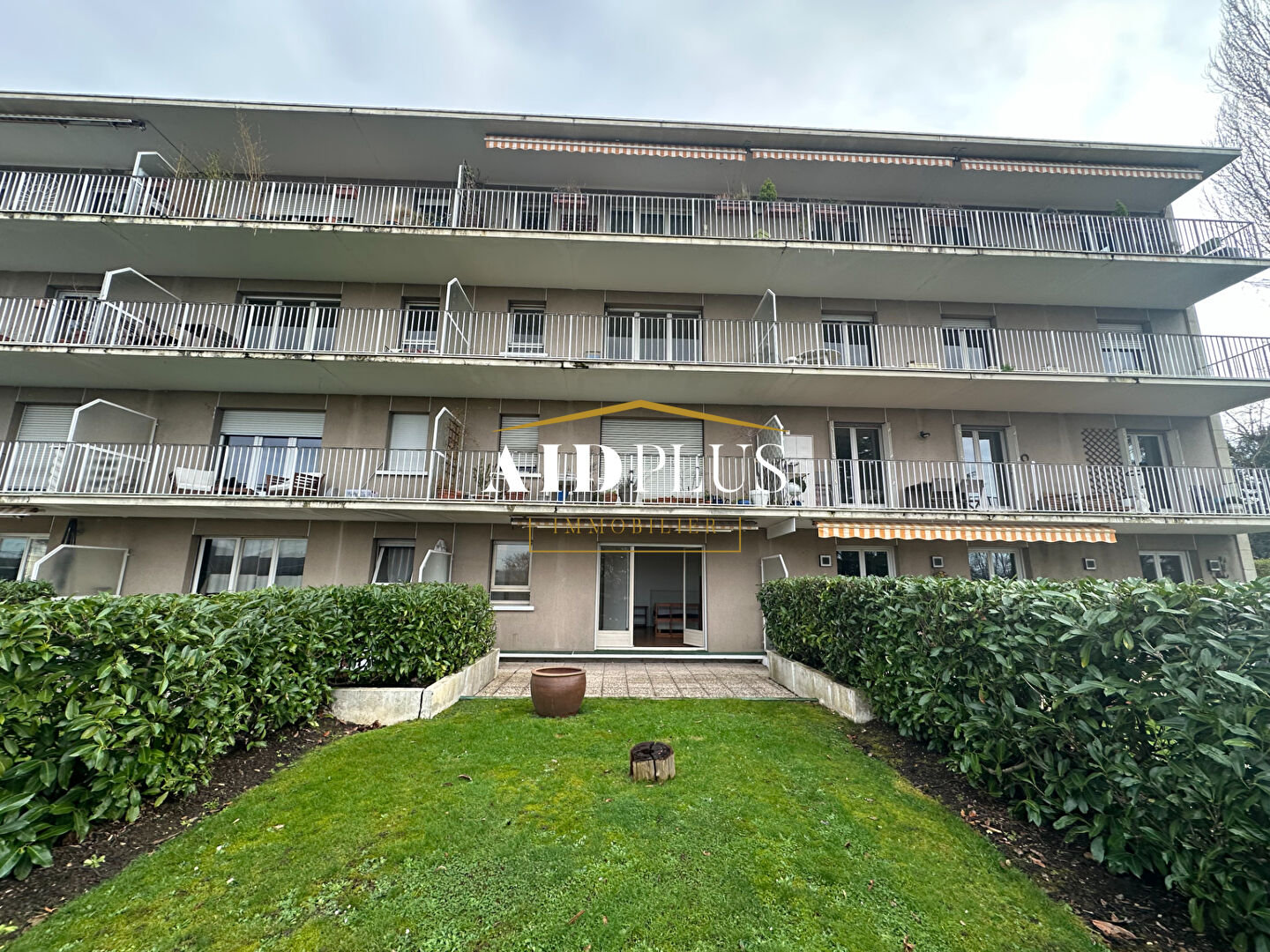 Agence immobilière de AID PLUS IMMO Saint-Leu-La-Forêt - AID PLUS IMMO