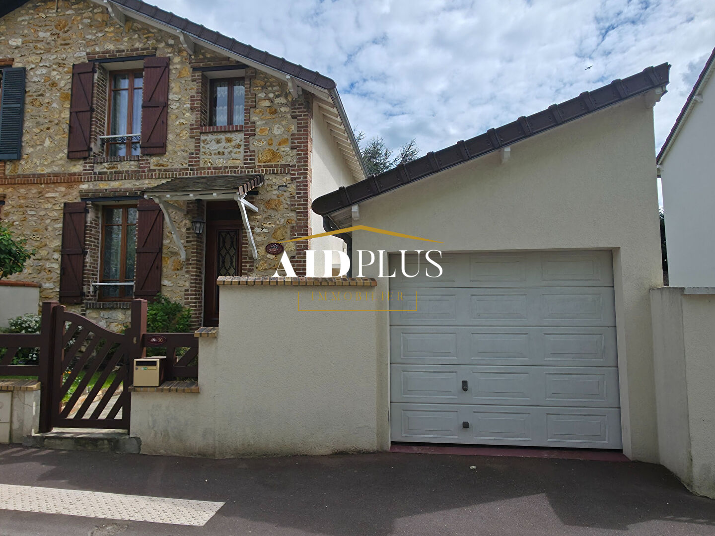 Agence immobilière de AID PLUS IMMO Saint-Leu-La-Forêt - AID PLUS IMMO