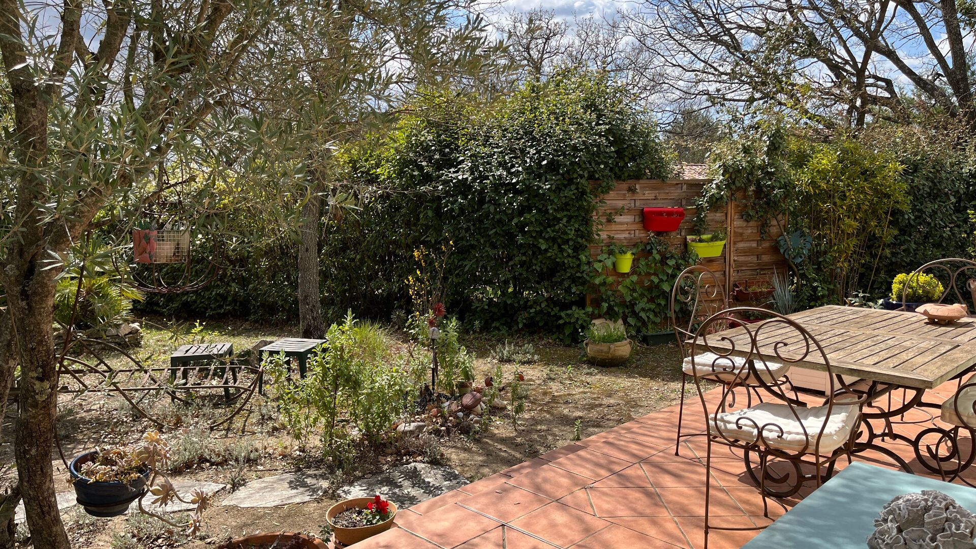 Photo Venelles - Villa T4 de plain pied env.90 m² sur parcelle de terrain 510 m² avec abris jardin image 2/6