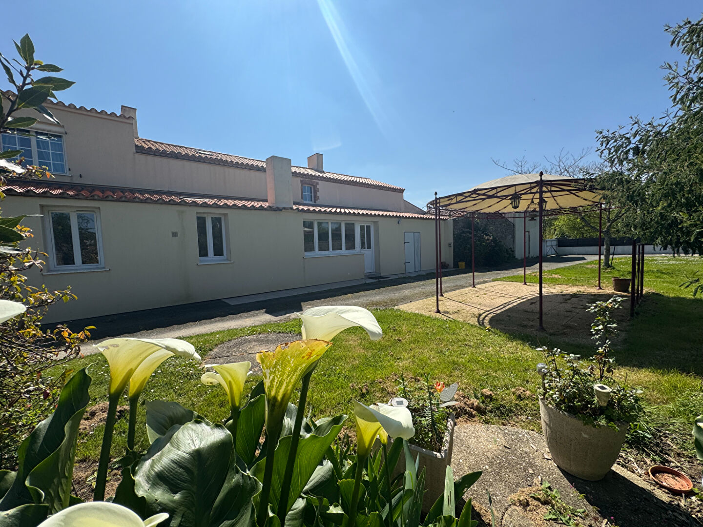Agence immobilière de AIZENAY IMMOBILIER - AIZENAY IMMOBILIER
