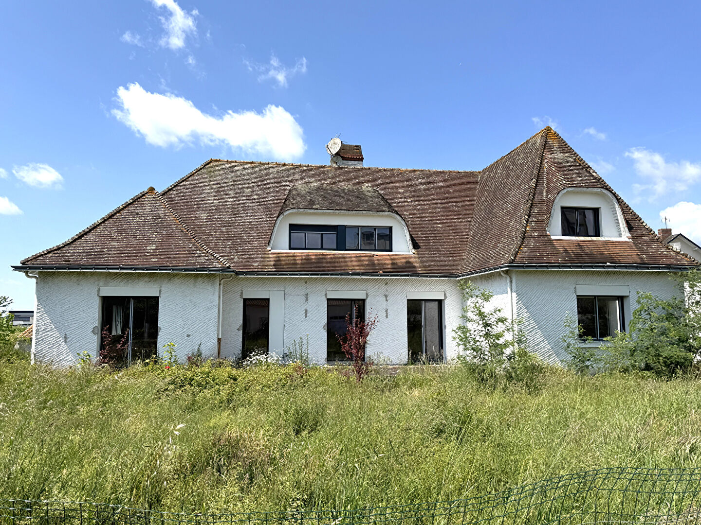 Agence immobilière de AIZENAY IMMOBILIER - AIZENAY IMMOBILIER