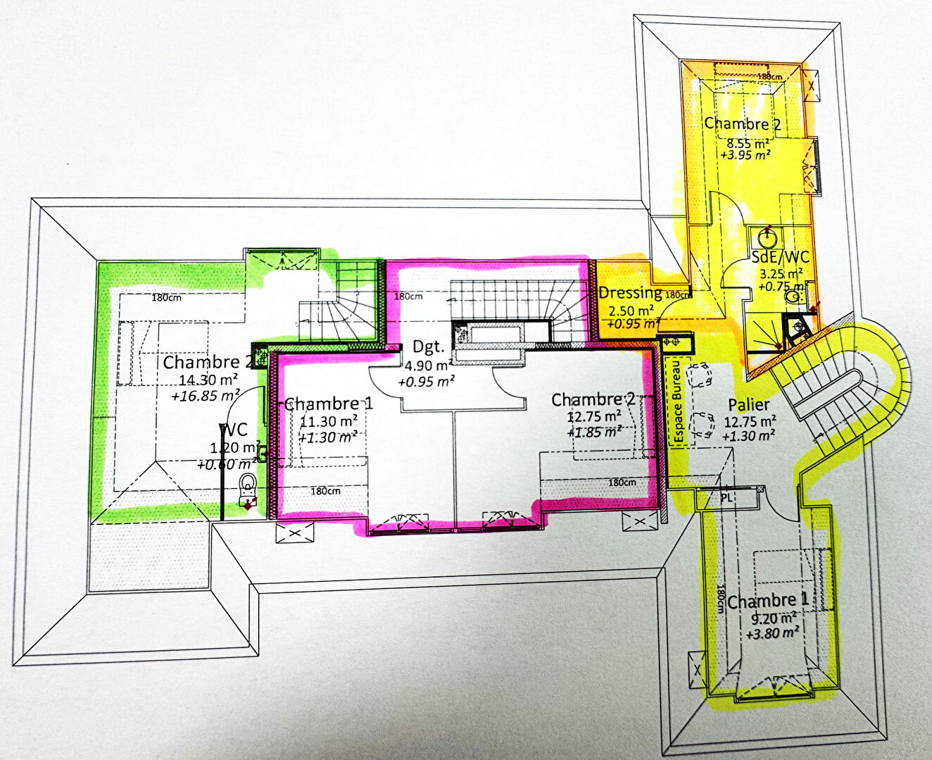 Photo AIZENAY, Maison - Immeuble création de 5 logements sur 1155 m² de terrain image 3/4