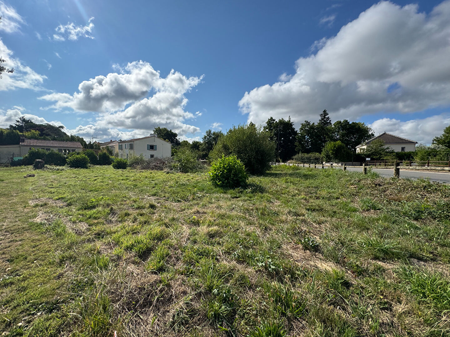 Agence immobilière de AIZENAY IMMOBILIER - AIZENAY IMMOBILIER