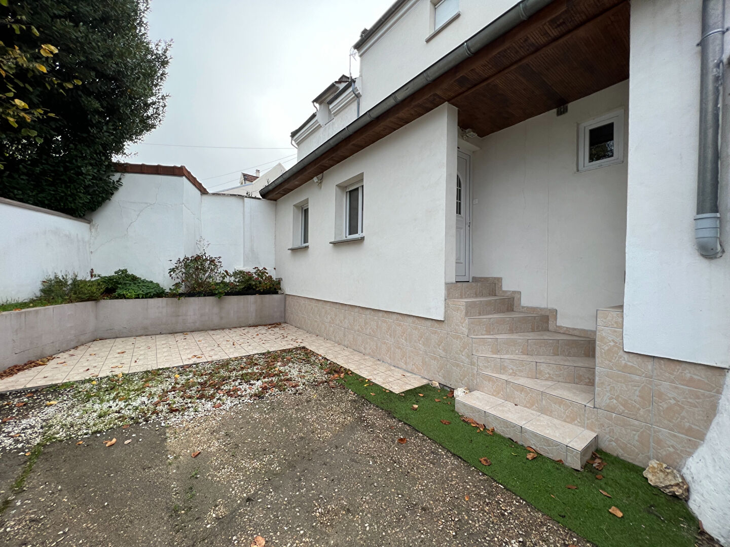 Agence immobilière de A.J.C. IMMOBILIER Le Raincy - A.J.C. IMMOBILIER