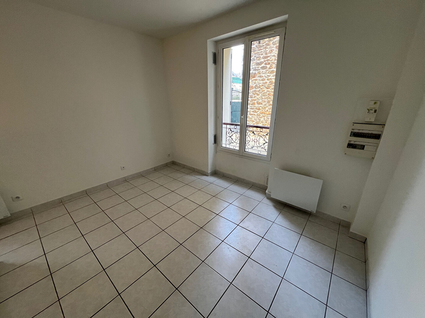 Photo Appartement Le Raincy 1 pièce(s) 18.56 m2 image 2/5