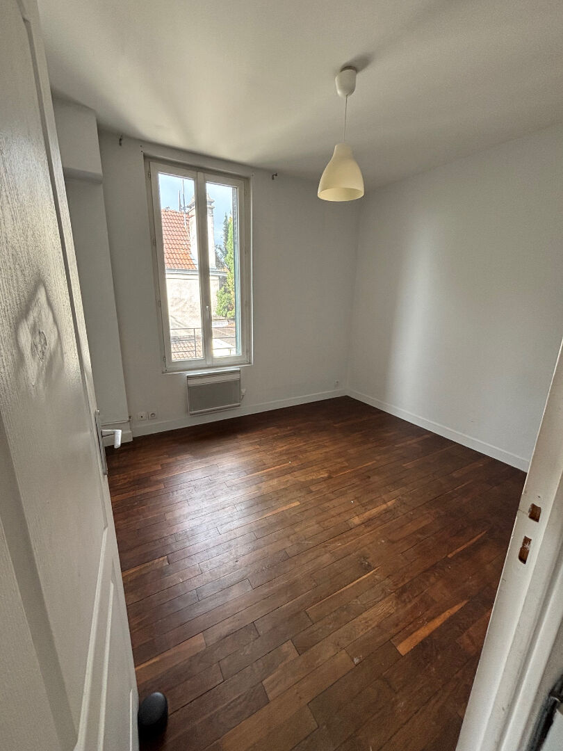 Photo Appartement Sevran 4 pièce(s) 64 m2 image 4/6