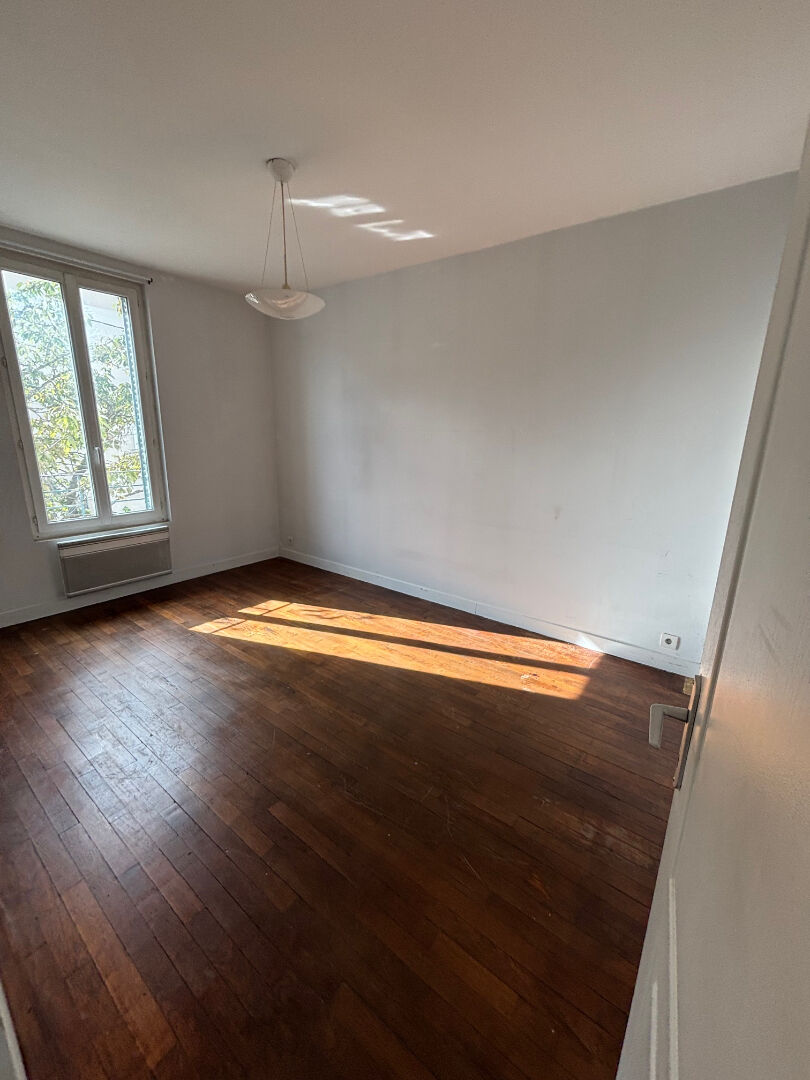 Photo Appartement Sevran 4 pièce(s) 64 m2 image 5/6