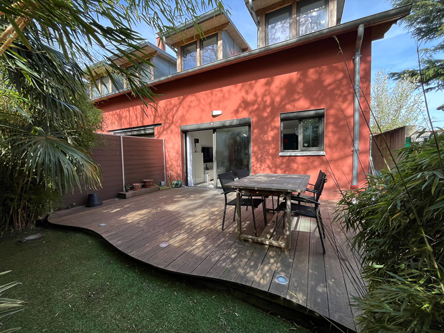 Agence immobilière de A.J.C. IMMOBILIER Le Raincy - A.J.C. IMMOBILIER