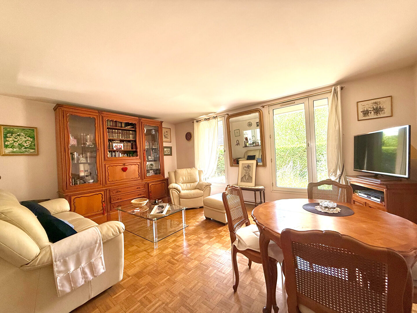 Agence immobilière de A.J.C. IMMOBILIER Le Raincy - A.J.C. IMMOBILIER