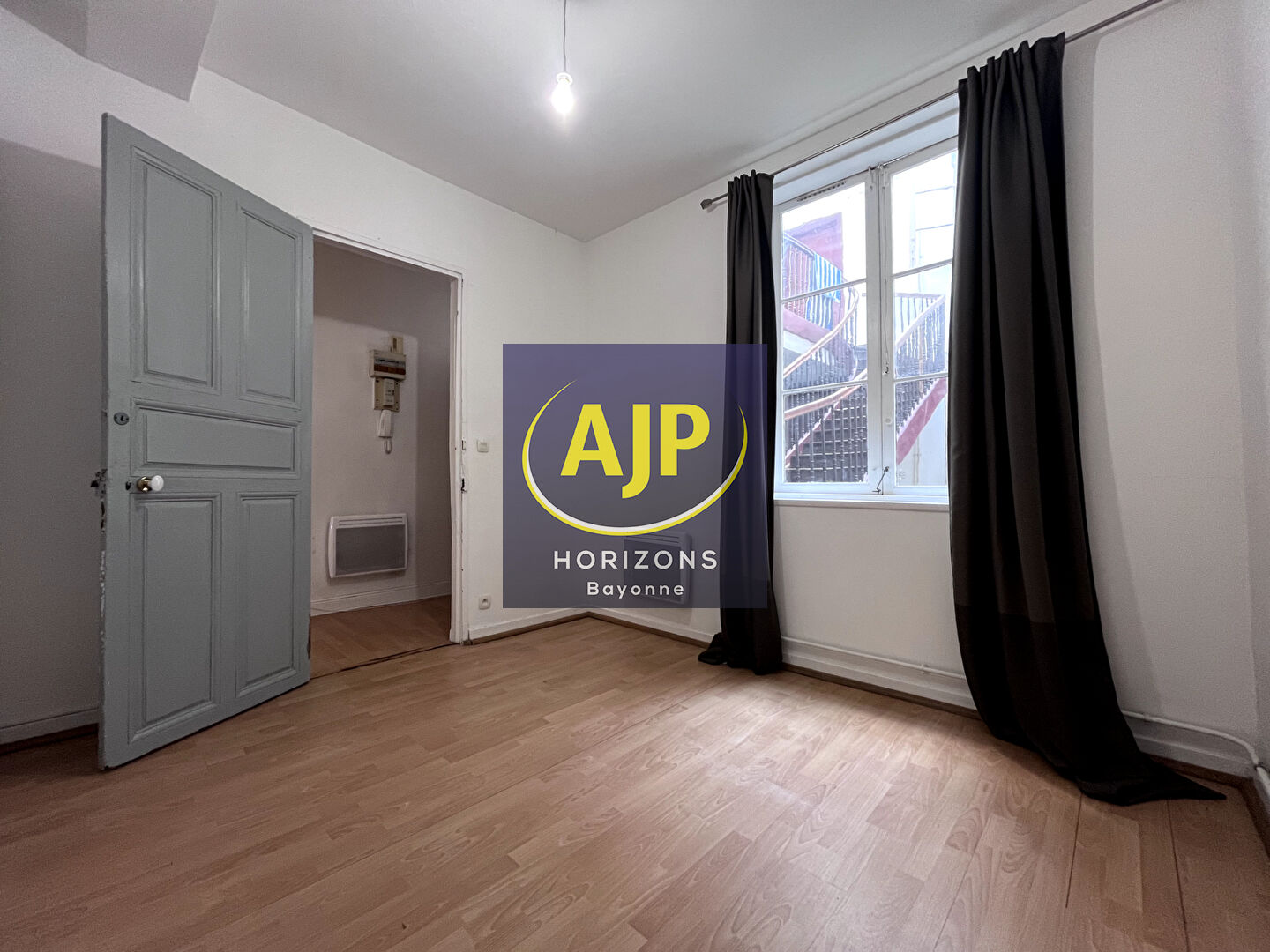 BAYONNE Centre - Appartement T2 - photo 6