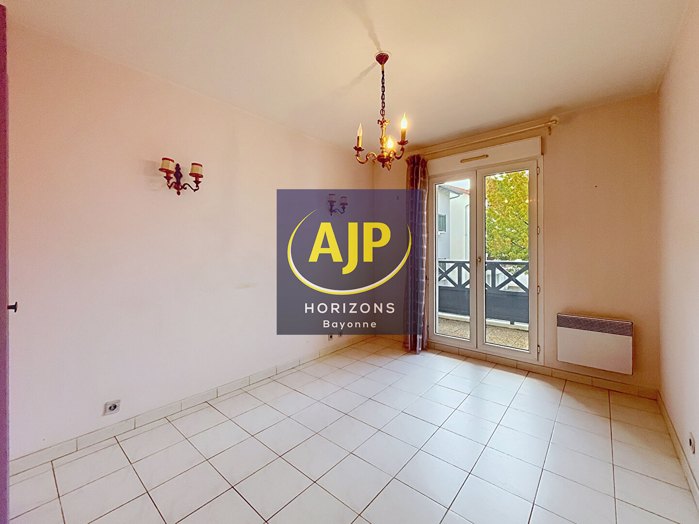 BAYONNE -T3 avec balcon et garage - photo 11