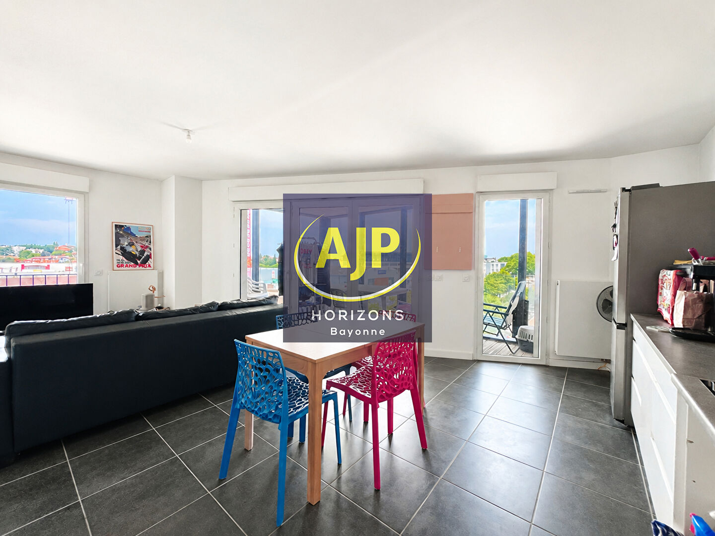 ANGLET - T3 + parking + cave - photo 4