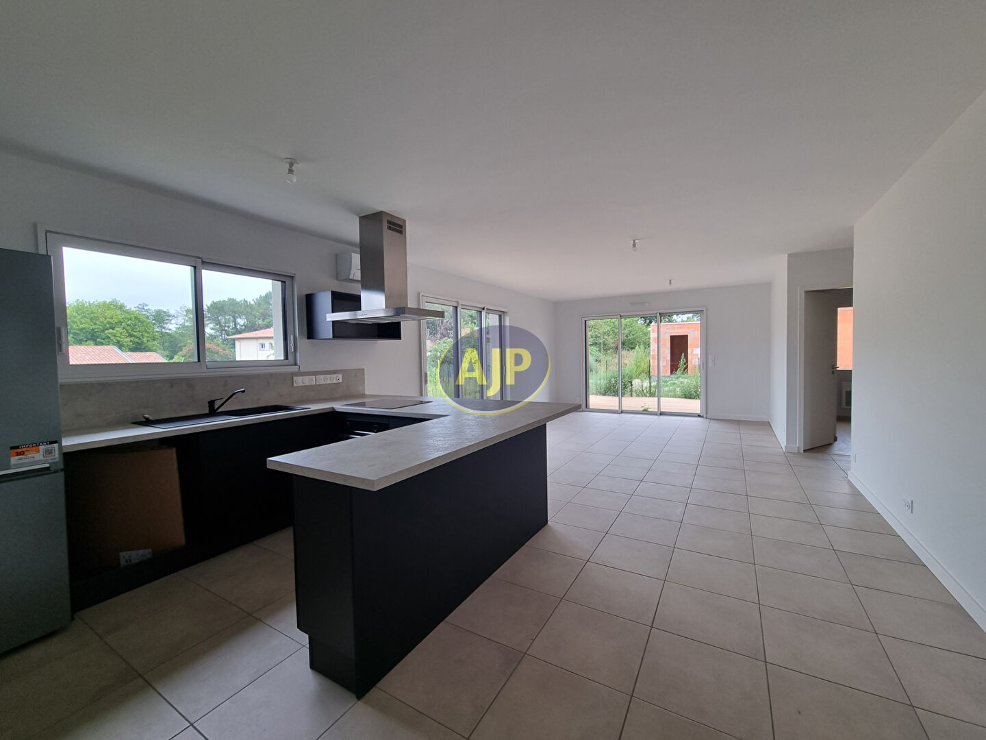 Maison Angresse 4 pièce(s) 91,9 m2 - photo 1