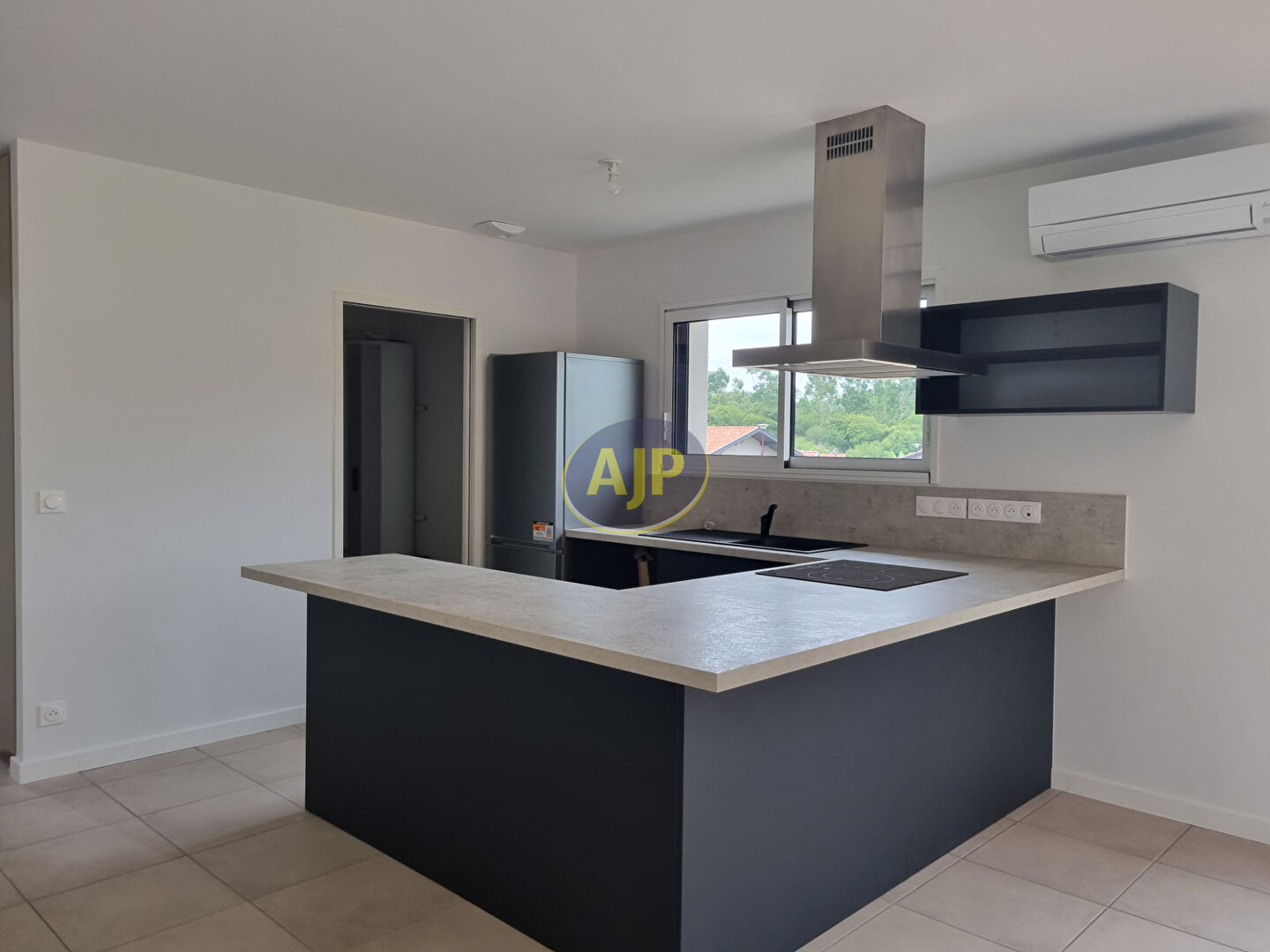 Maison Angresse 4 pièce(s) 91,9 m2 - photo 2