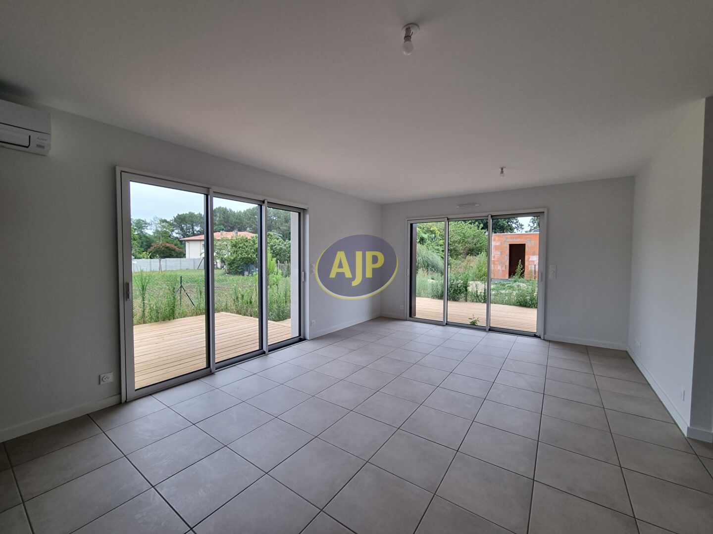 Maison Angresse 4 pièce(s) 91,9 m2 - photo 3