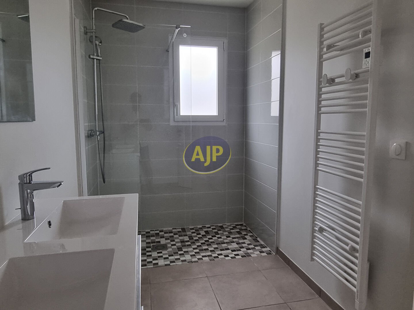 Maison Angresse 4 pièce(s) 91,9 m2 - photo 5