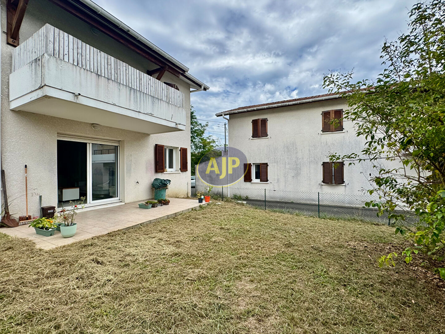 T2 AVEC TERRASSE JARDIN ET PARKING POUR INVESTISSEUR - photo 8