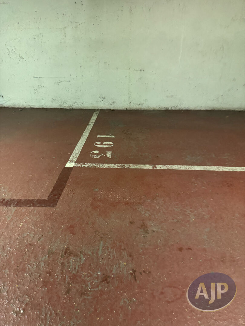 PLACE DE PARKING A LOUER PARIS 7 - photo 1