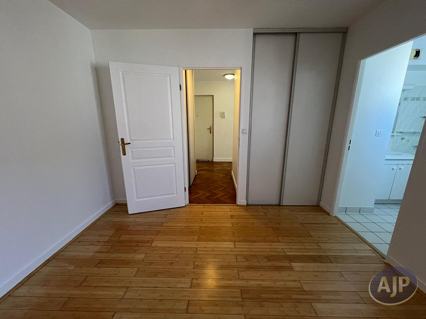 Appartement Vincennes 2 pièce(s) 48.91 m2 - photo 4