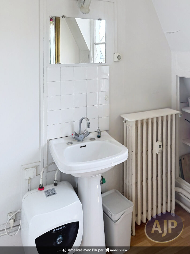 Studette - Paris 7 - photo 3