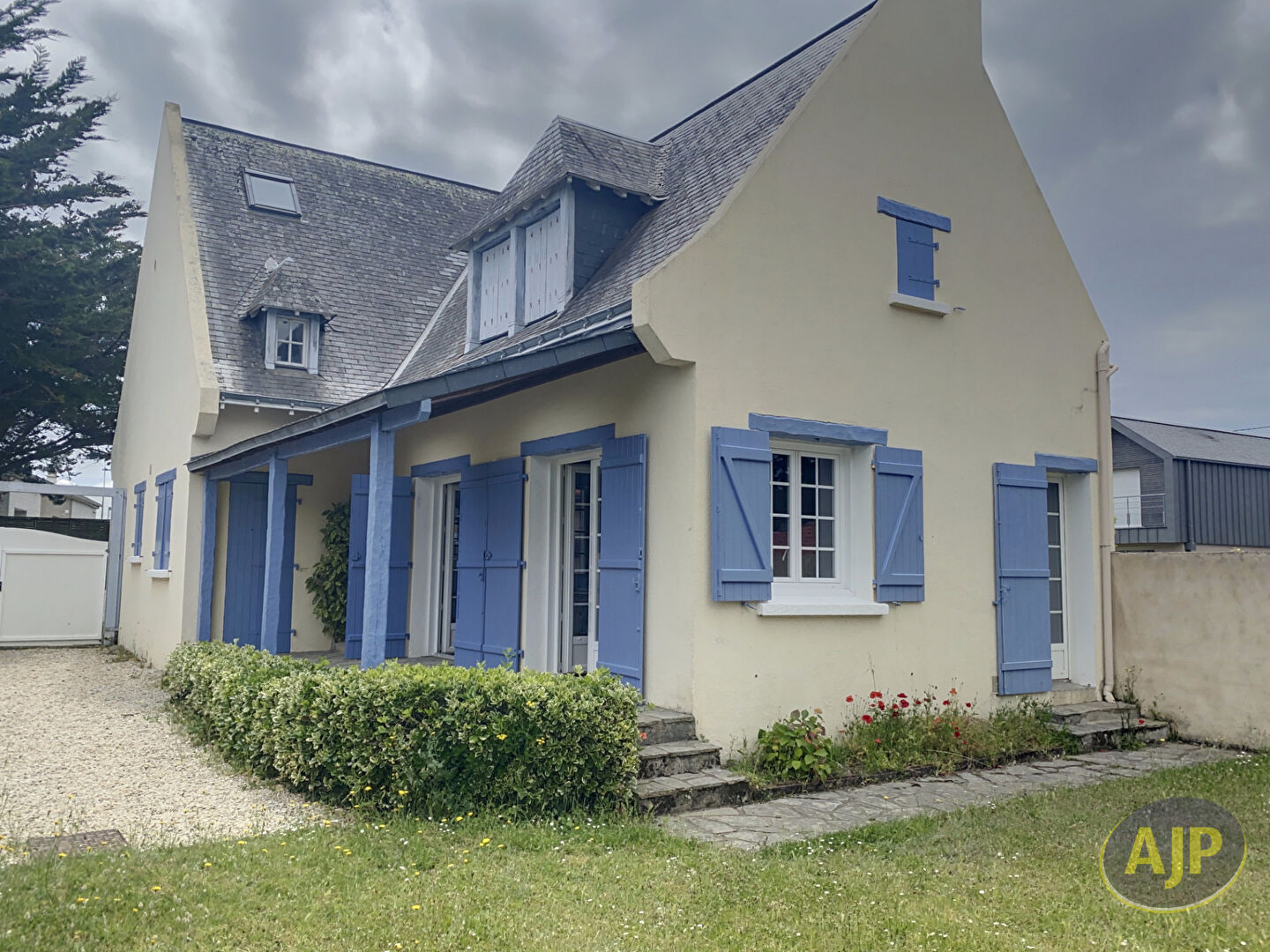 Maison à vendre Le Pouliguen 7 pièces, 155m² avec 6 chambre(s) à 795