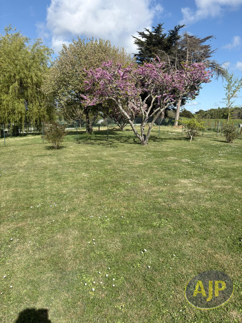 LE POULIGUEN, TERRAIN CONSTRUCTIBLE - photo 2