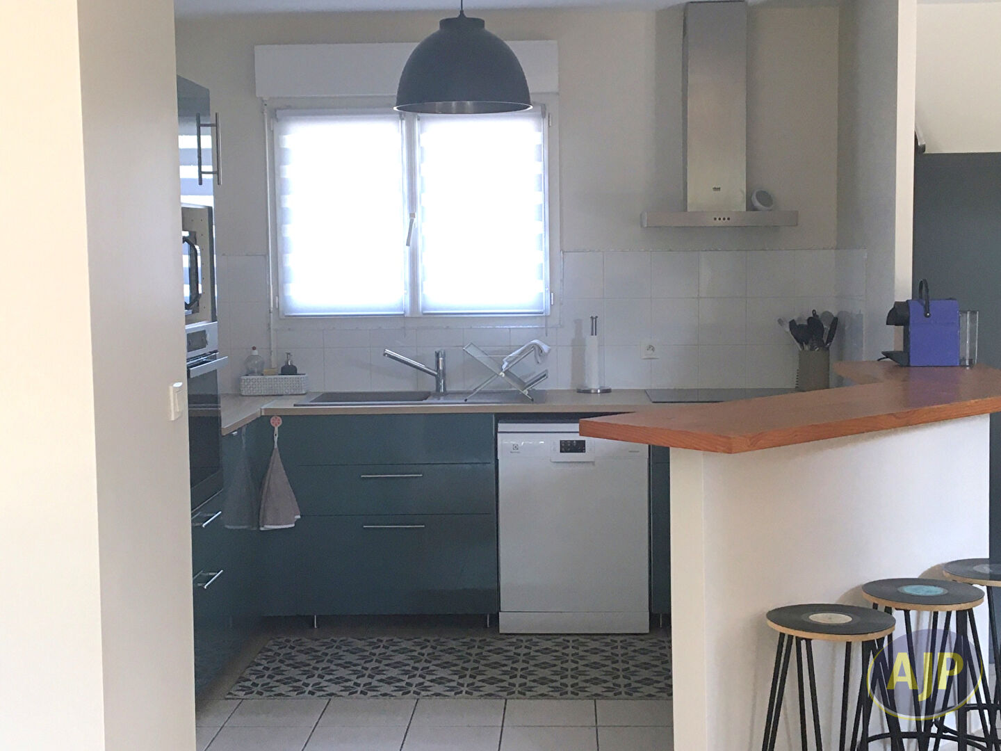 Maison de plain pied avec 3 chambres à Arveyres - photo 4