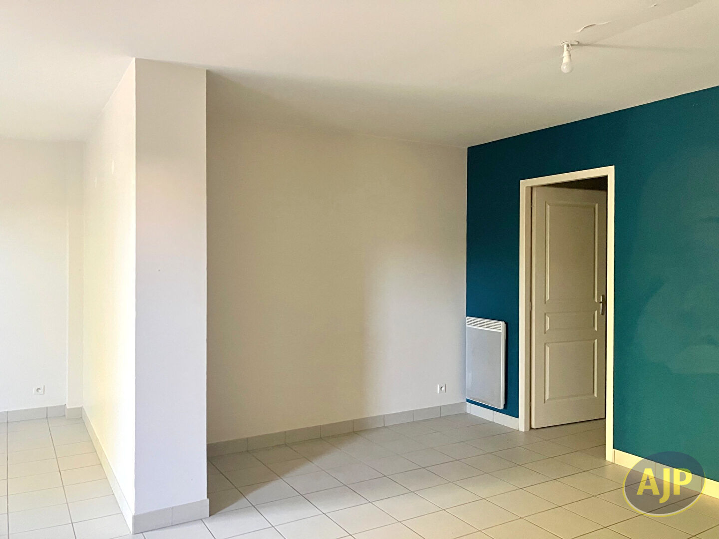 Maison mitoyenne T4 - Arveyres - photo 6