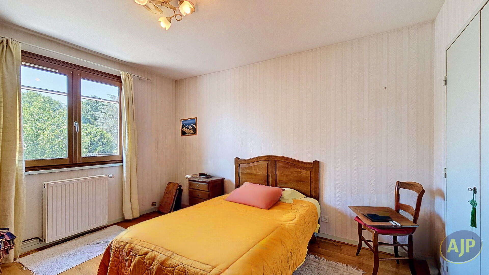 Maison  LE VERDET - photo 10