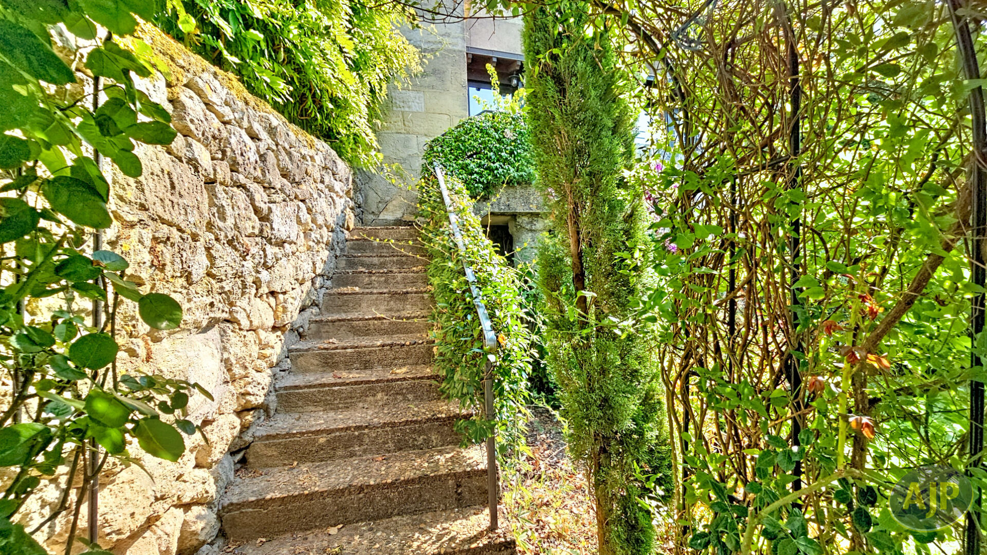 EXCEPTIONNEL ? Au coeur de Saint-Émilion, village classé au patrimoine mondial de l'UNESCO - photo 5