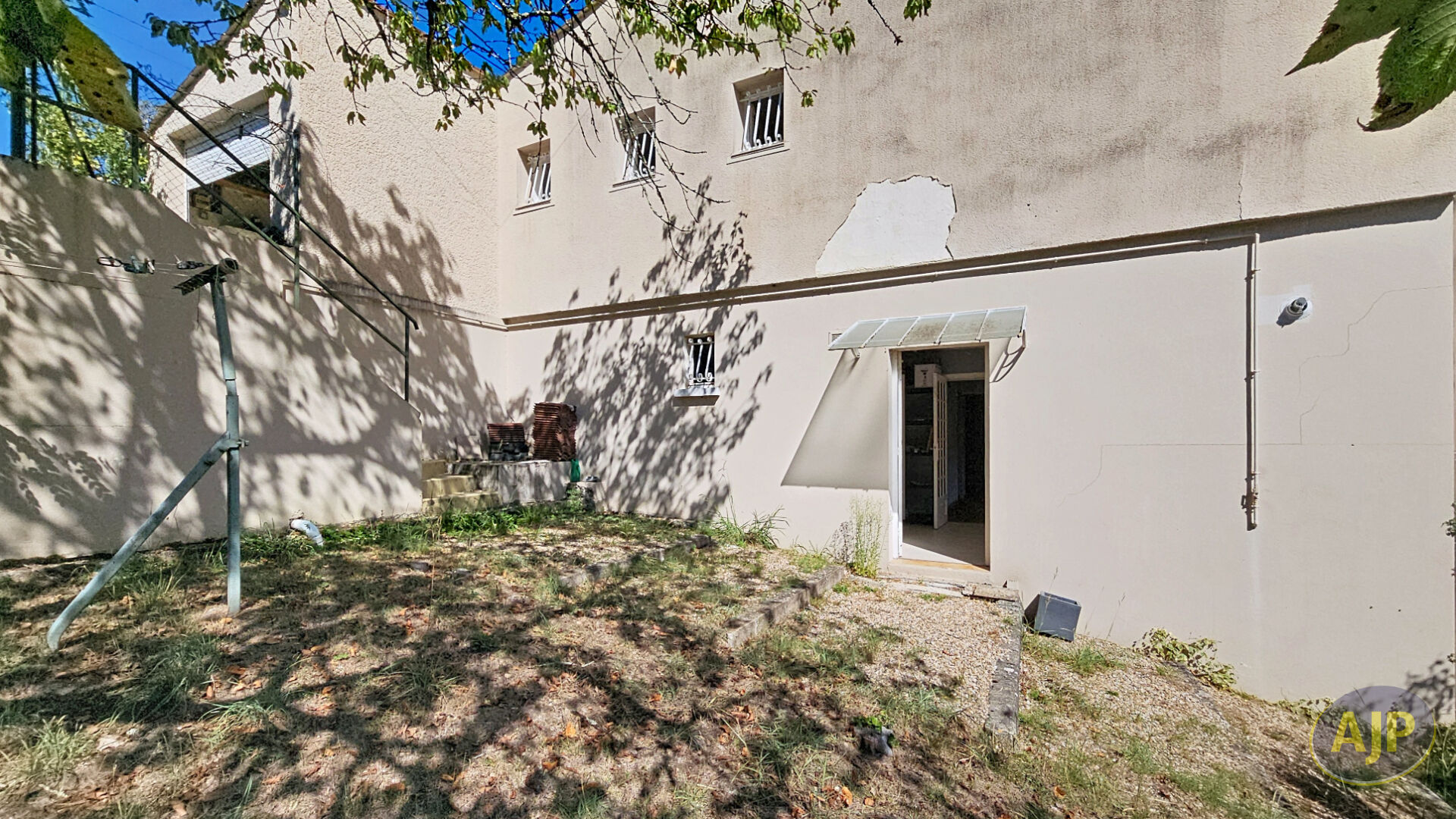 Maison + T2 surface totale 154m² environ - photo 6