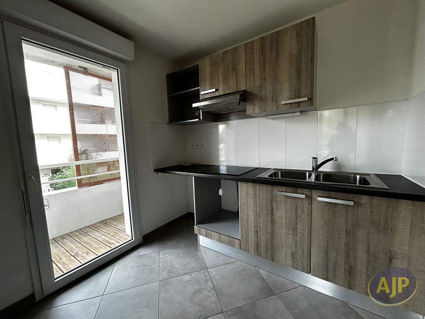 Appartement Bassens 3 pièce(s) 63 m2 - photo 3