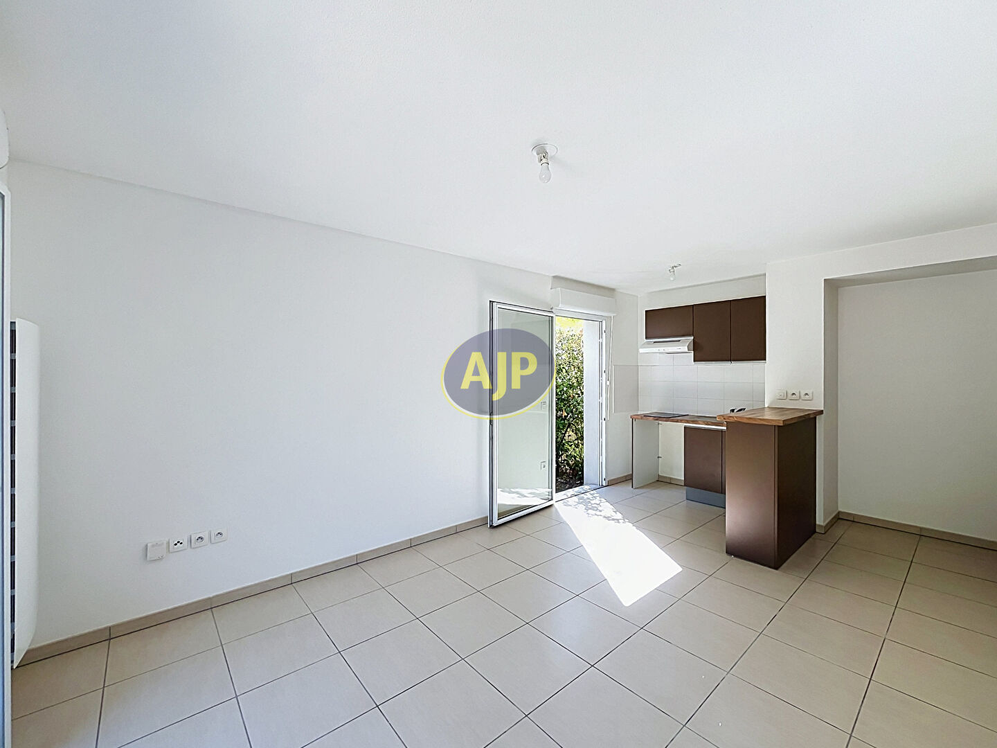 TALENCE T1 bis 34m² avec jardin et parking - photo 5