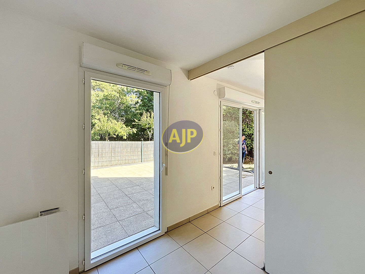 TALENCE T1 bis 34m² avec jardin et parking - photo 8