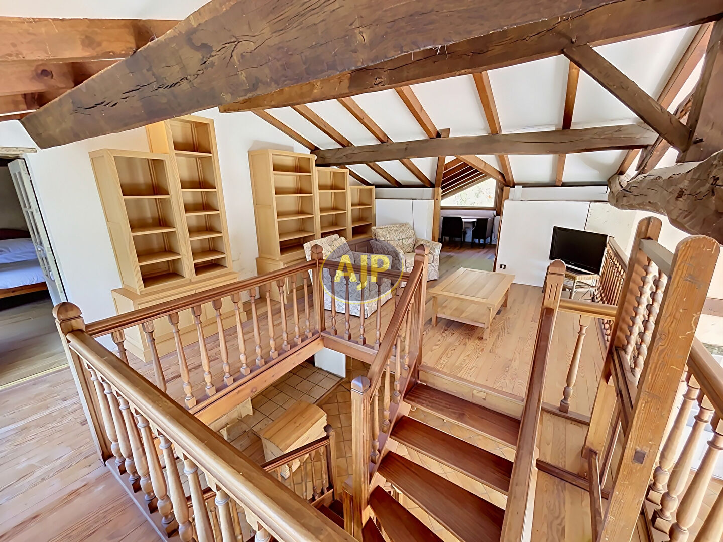 BÉDENAC - PROPRIÉTÉ DE 240 M², 5 CHAMBRES, PISCINE ET PARC ARBORÉ - photo 7