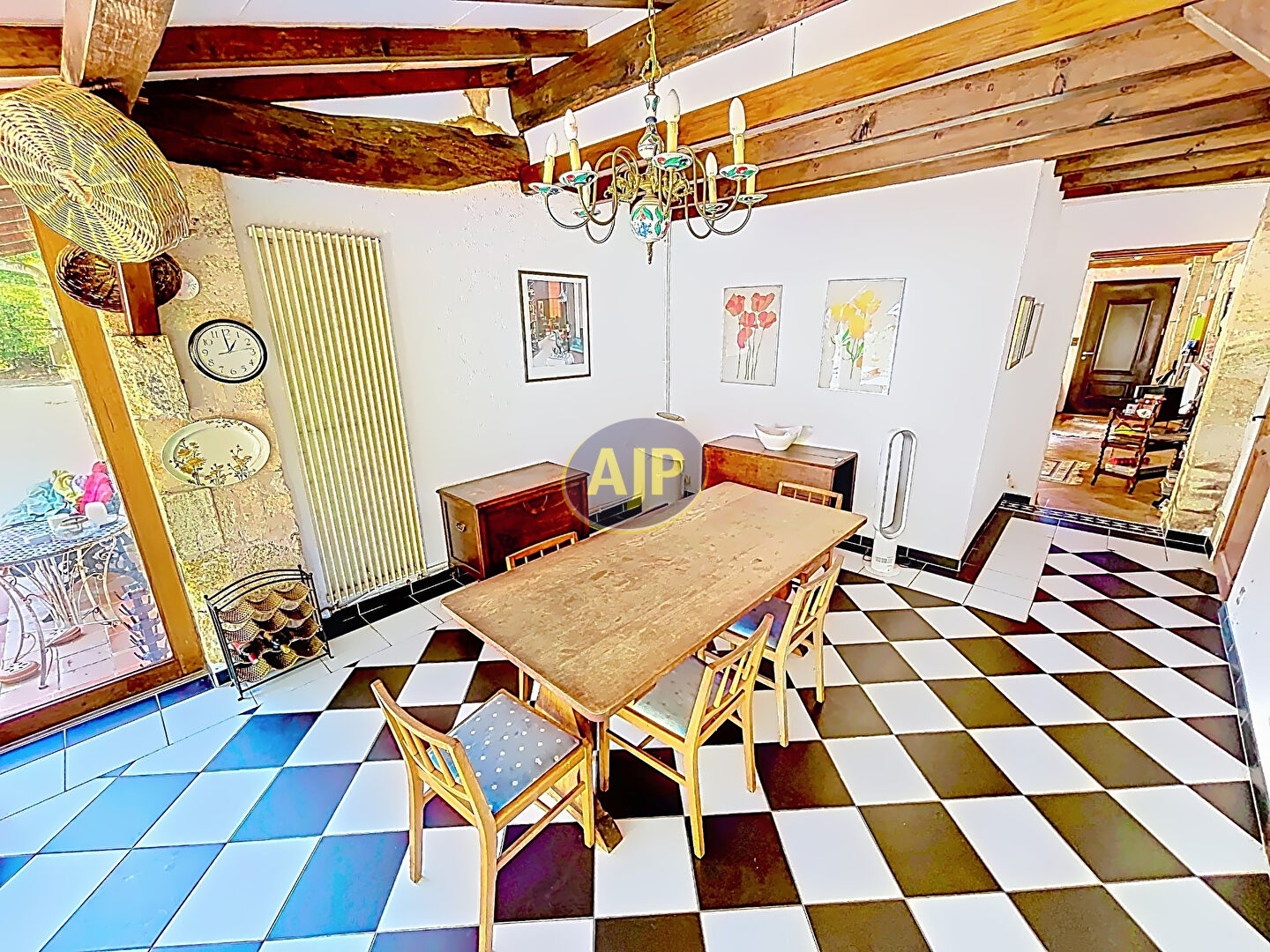BÉDENAC - PROPRIÉTÉ DE 240 M², 5 CHAMBRES, PISCINE ET PARC ARBORÉ - photo 14