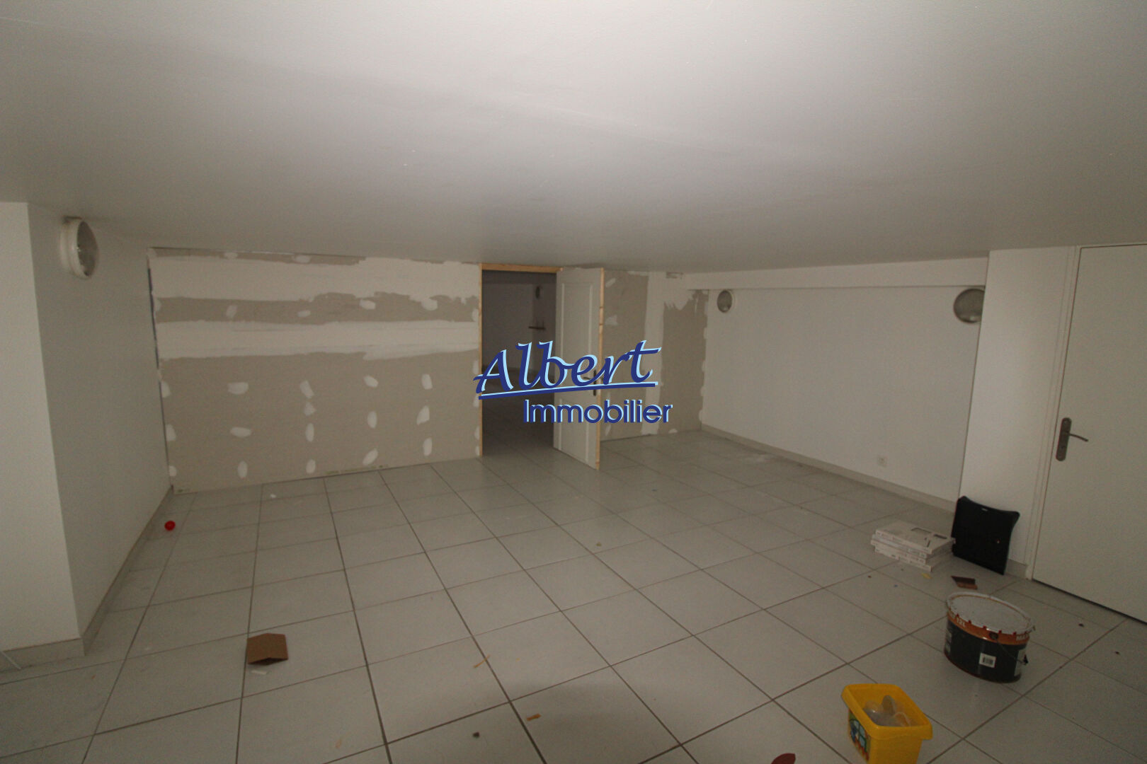 Photo Bureaux Ollioules 219,37 m2 image 6/6