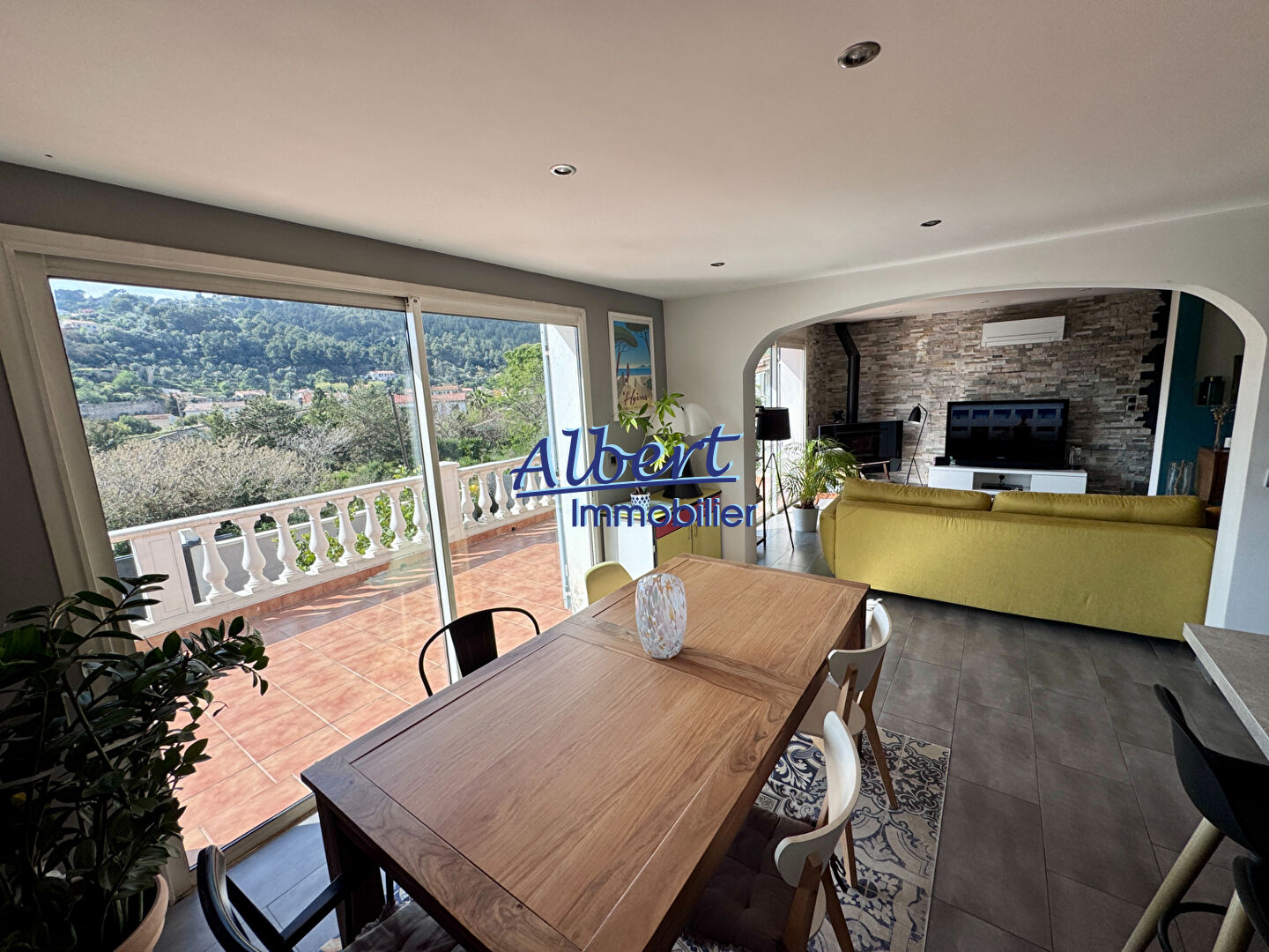 Photo Villa Ollioules 5 pièce(s) 133 m2 image 3/6